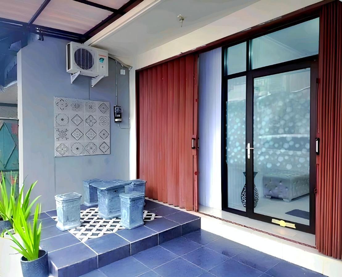 יוגיאקרטה De Patuk Homestay מראה חיצוני תמונה